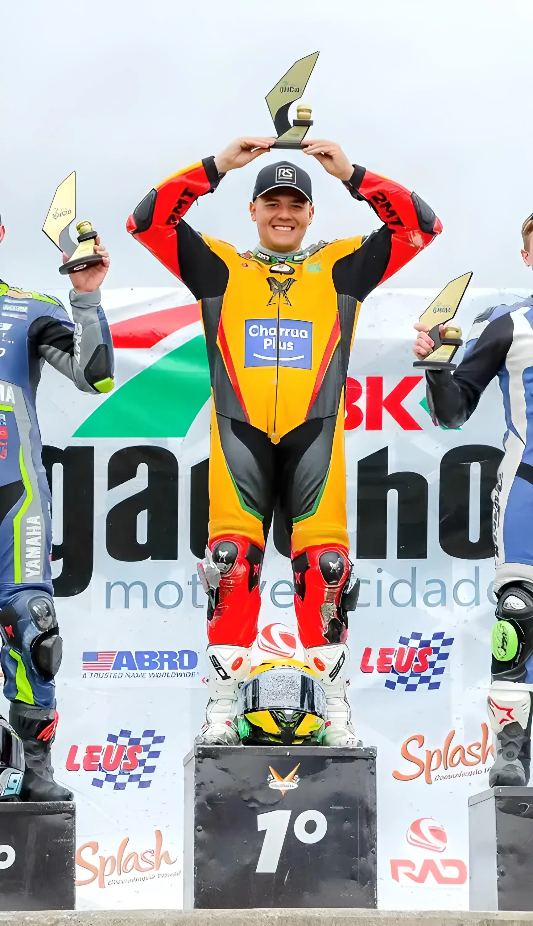 Imagem de uma aula com o professor Hebert Pereira